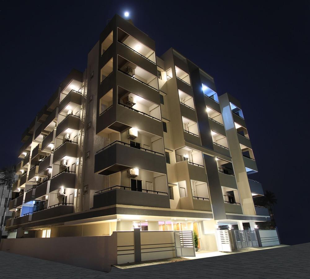 Arra Grande Suites - Nearest Airport Hotels Bangalore Devanahalli Екстер'єр фото